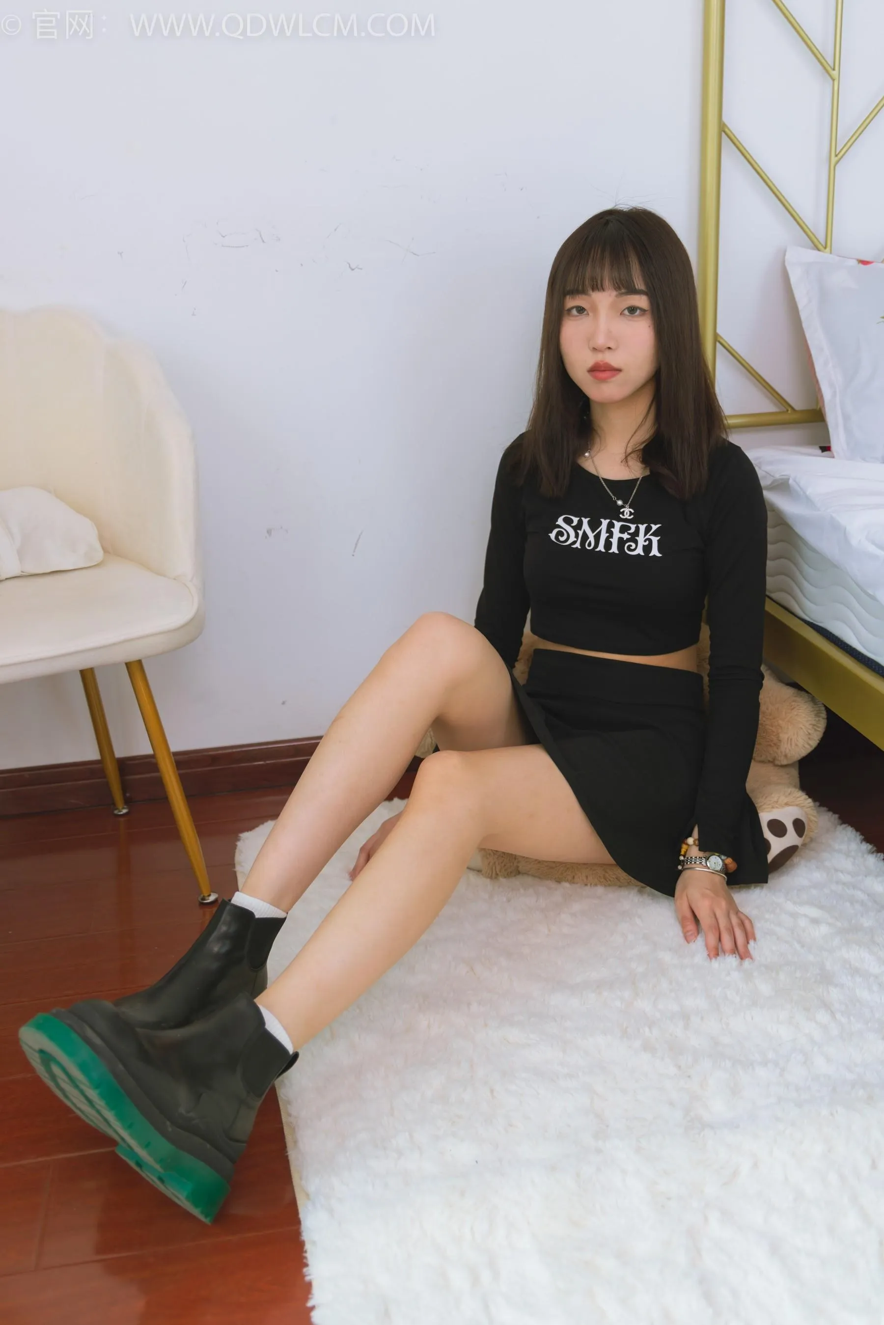 物恋传媒 NO.1532 琪琪-黑色的花 [151P]插图8
